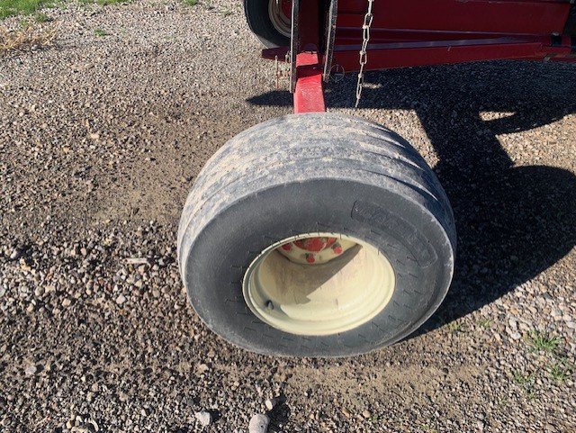 2015 MACDON FD75-30 DRAPER HEAD PACKAGE WITH HEADER CART