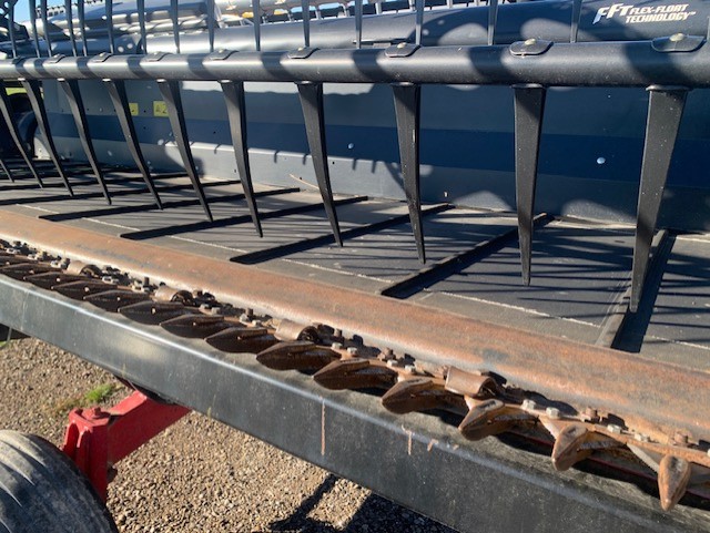 2015 MACDON FD75-30 DRAPER HEAD PACKAGE WITH HEADER CART