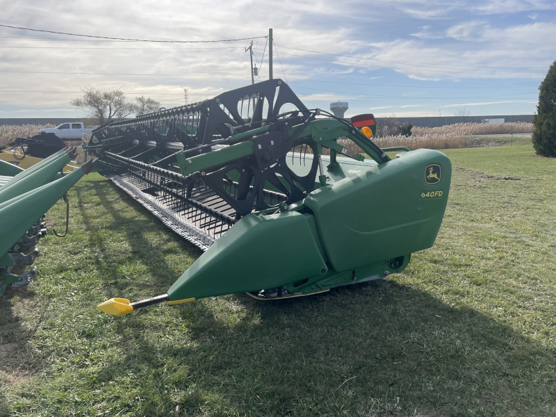 2014 JOHN DEERE 640FD DRAPER HEAD