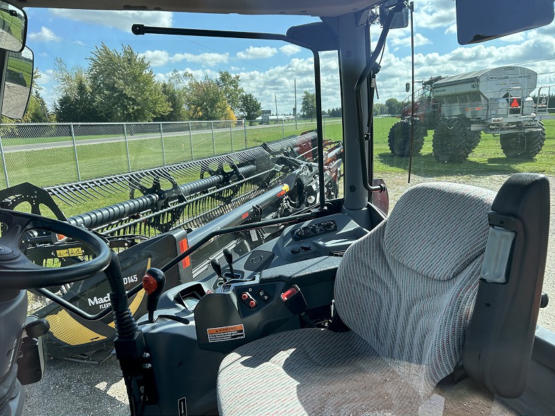 2019 KUBOTA M6-101 TRACTOR AND SNOW WING
