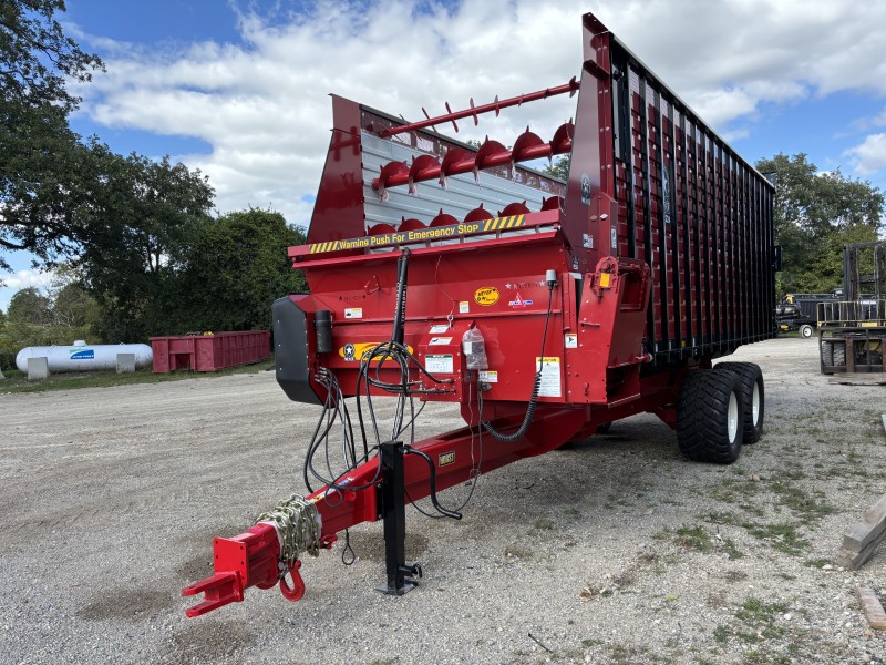 2026 MEYER MANUFACTURING RTAX224 FRONT & REAR UNLOAD FORAGE BOX