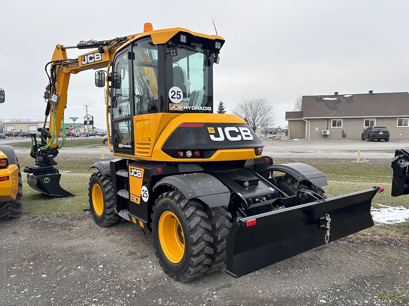 2025 JCB 110W HYDRADIG WHEELED EXCAVATOR