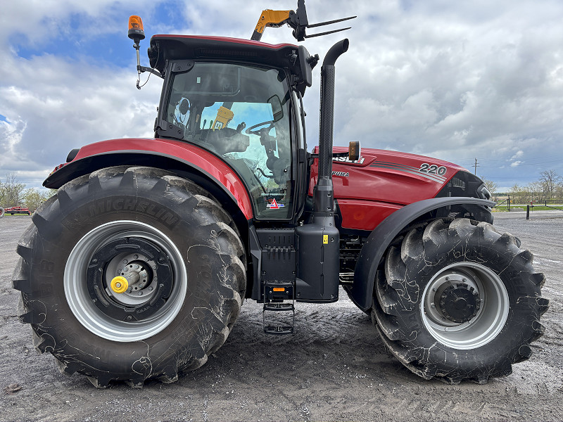 2026 CASE IH PUMA 220 POWERDRIVE TRACTOR