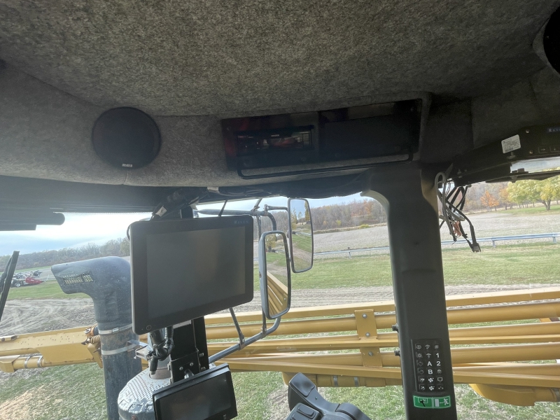 2015 TERRAGATOR TG 9300B FERTILIZER SPREADER