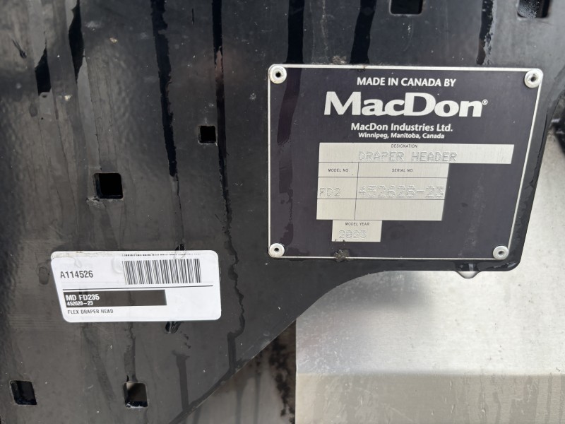 2023 MACDON FD235 FLEX DRAPER HEAD