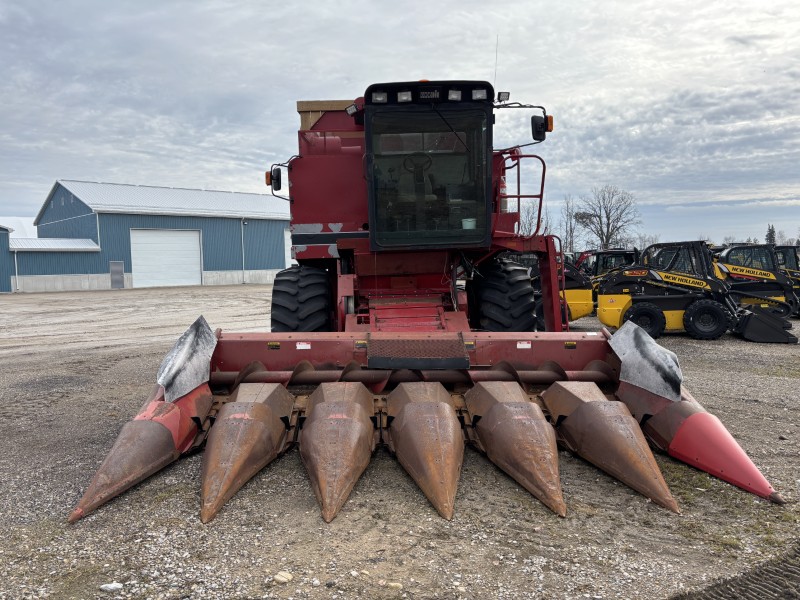 1989 CASE IH 1660 COMBINE PACKAGE WITH TWO HEADS AND CART