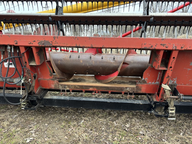 1989 CASE IH 1660 COMBINE PACKAGE WITH TWO HEADS AND CART