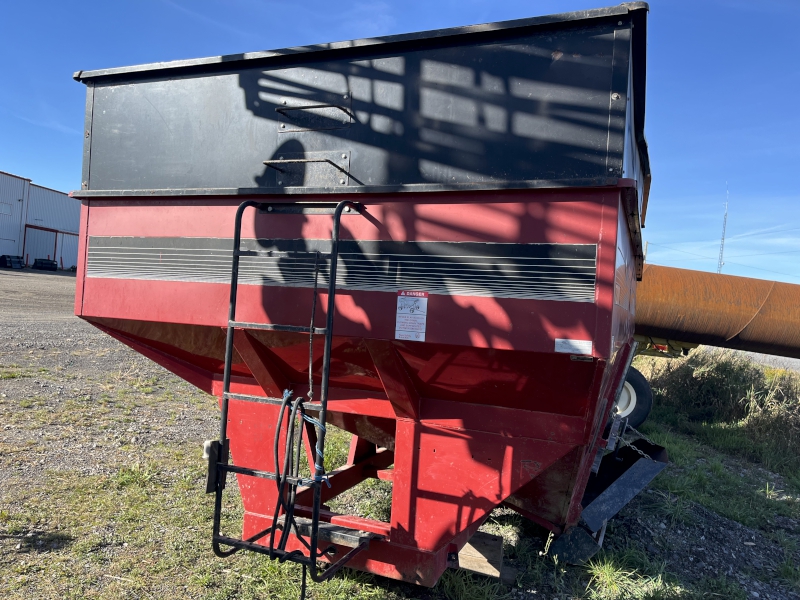 2013 FICKLIN 7200 GRAVITY BOX