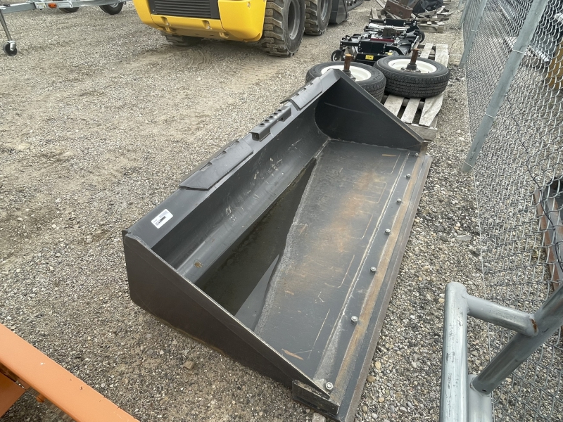 2024 NEW HOLLAND 72 INCH LOW PROFILE EXTENDED (LPE) SKID STEER BUCKET