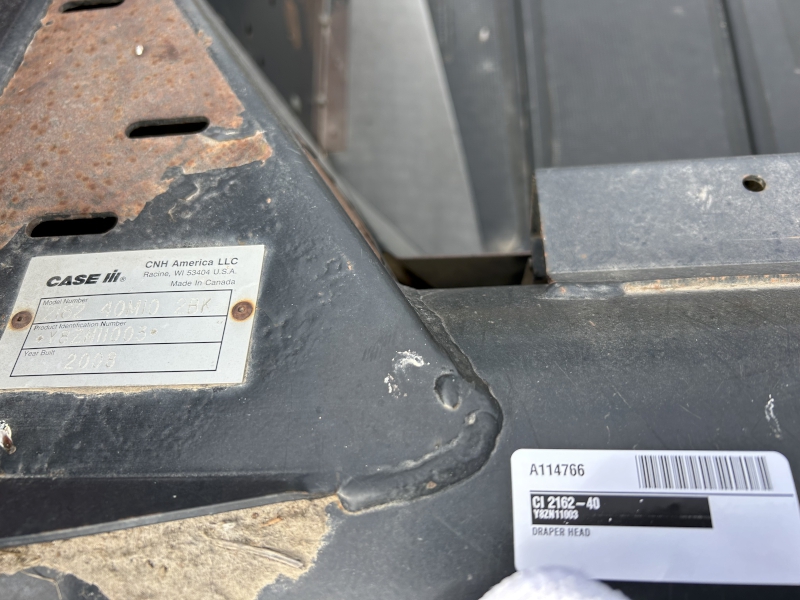 2008 CASE IH 2162-40 DRAPER HEAD AND CART PACKAGE