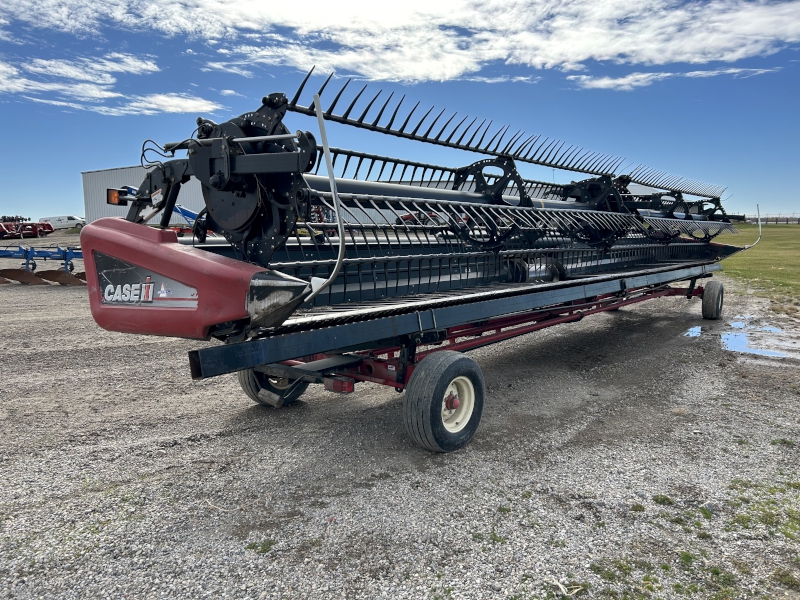 2008 CASE IH 2162-40 DRAPER HEAD AND CART PACKAGE