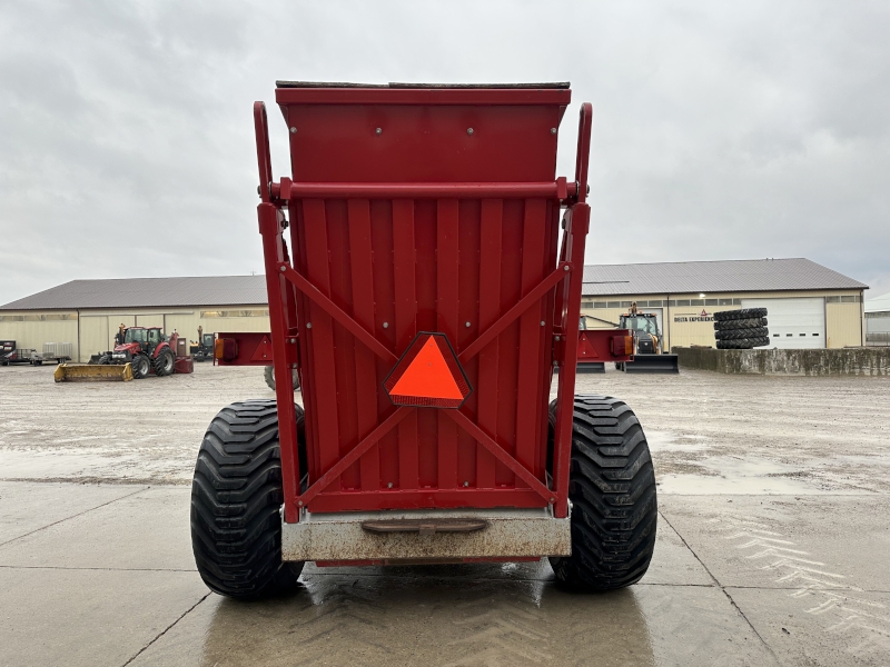 2013 KONGSKILDE STONEBEAR 5200 ROCK PICKER