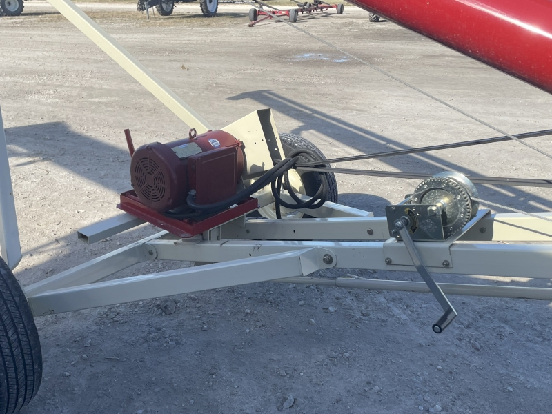 2021 FARM KING 831 GRAIN AUGER