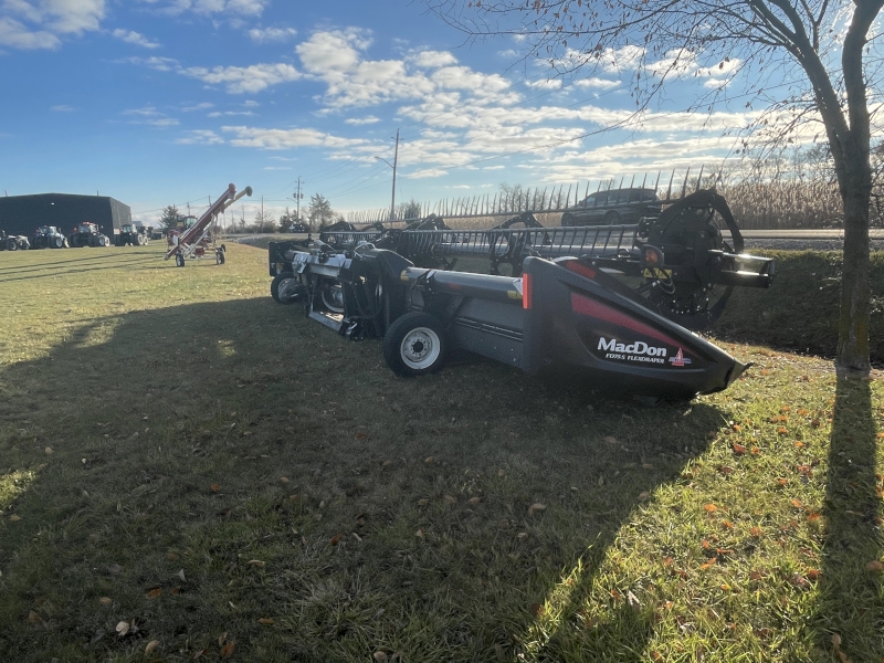 2017 MACDON FD75-35 FLEXDRAPER HEAD