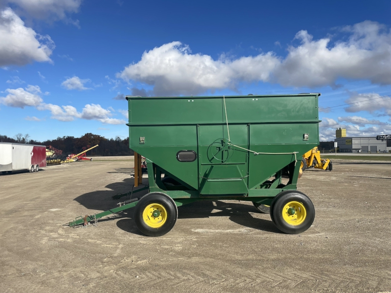 1993 350 BUSHEL GRAVITY BOX