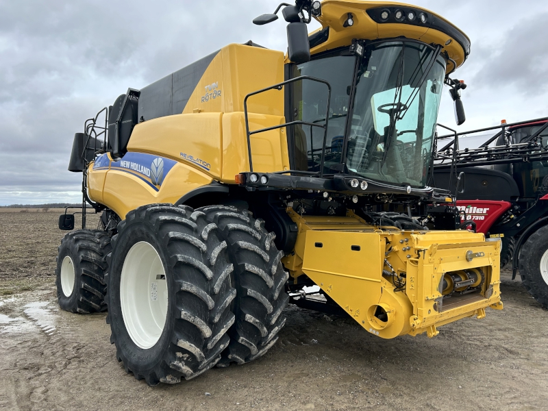 2022 NEW HOLLAND CR8.90 COMBINE