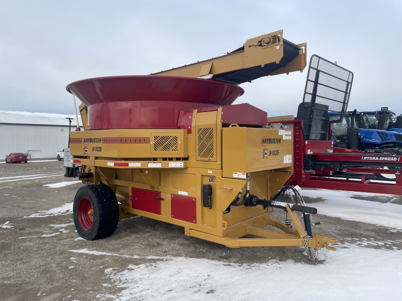 2025 HAYBUSTER H-1135 BIG BITE TUB GRINDER