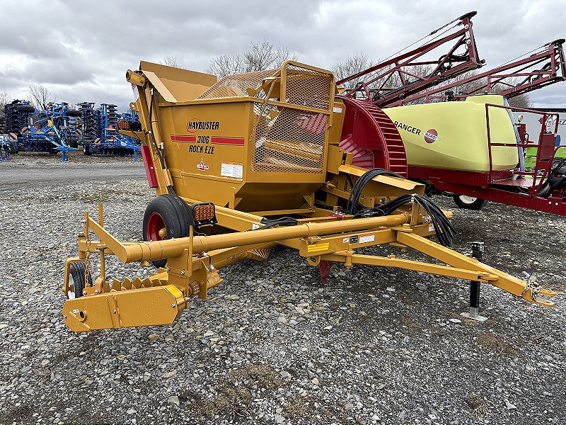 2025 HAYBUSTER 3106 ROCK-EZE ROCK PICKER