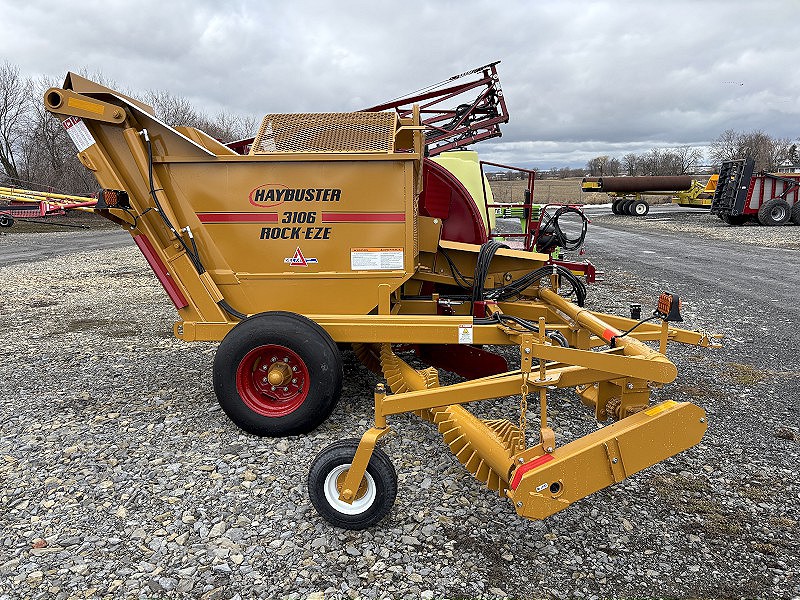 2025 HAYBUSTER 3106 ROCK-EZE ROCK PICKER