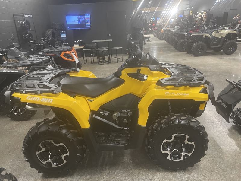 ATV  2016 CAN-AM OUTLANDER XT 850 ATV Photo