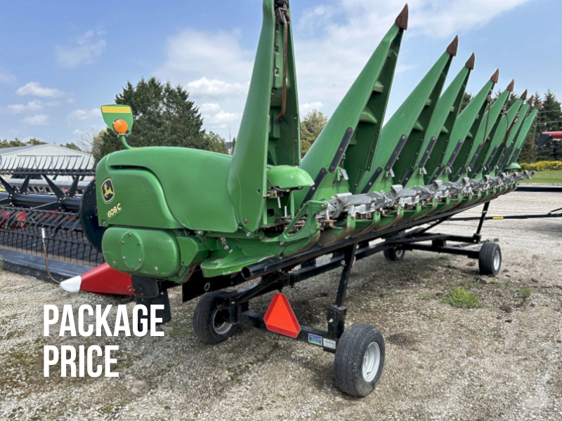 2013 JOHN DEERE 608C STALKMASTER CORN HEAD AND HEADER CART PACKAGE