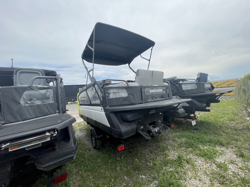 Boats and Pontoons  2023 SEA-DOO SWITCH CRUISE 18 FOOT 230HP PONTOON BOAT Photo