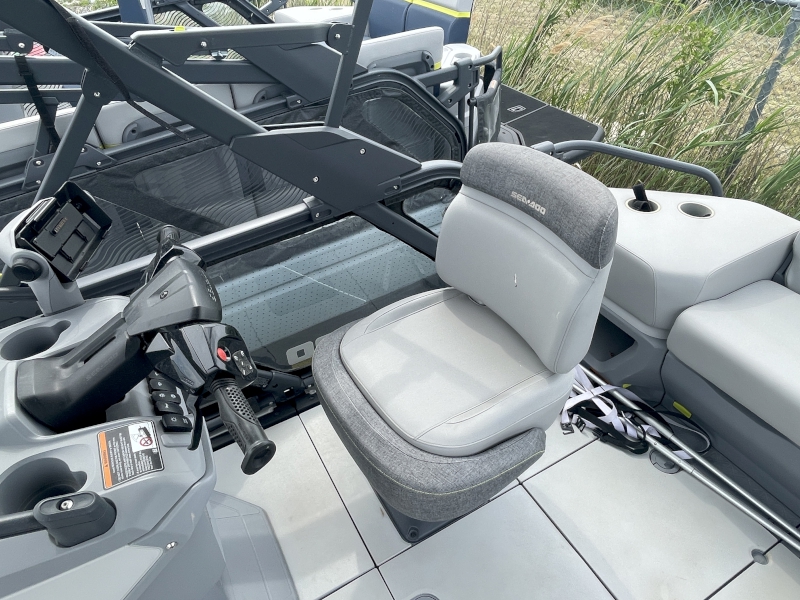Boats and Pontoons  2023 SEA-DOO SWITCH CRUISE 18 FOOT 230HP PONTOON BOAT Photo