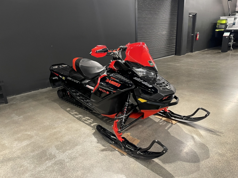 2020 SKI-DOO RENEGADE X 900 ACE SNOWMOBILE