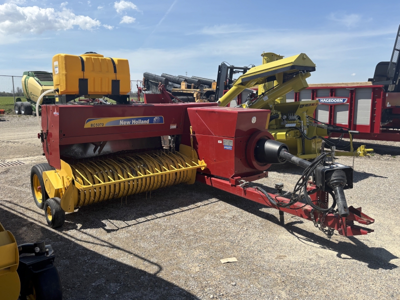 2022 NEW HOLLAND BC5070 SMALL SQUARE BALER