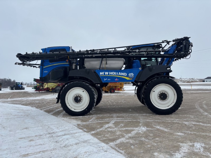 2018 NEW HOLLAND SP300F FRONT BOOM HIGH CLEARANCE SPRAYER