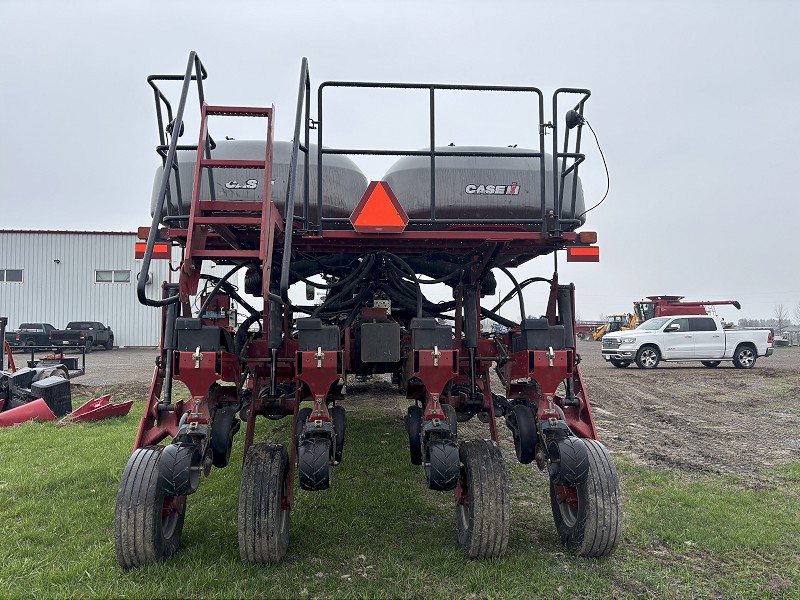 2014 CASE IH 1255-16R PLANTER