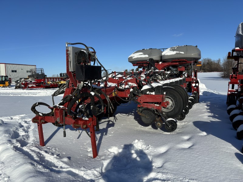 2014 CASE IH 1255-16R PLANTER