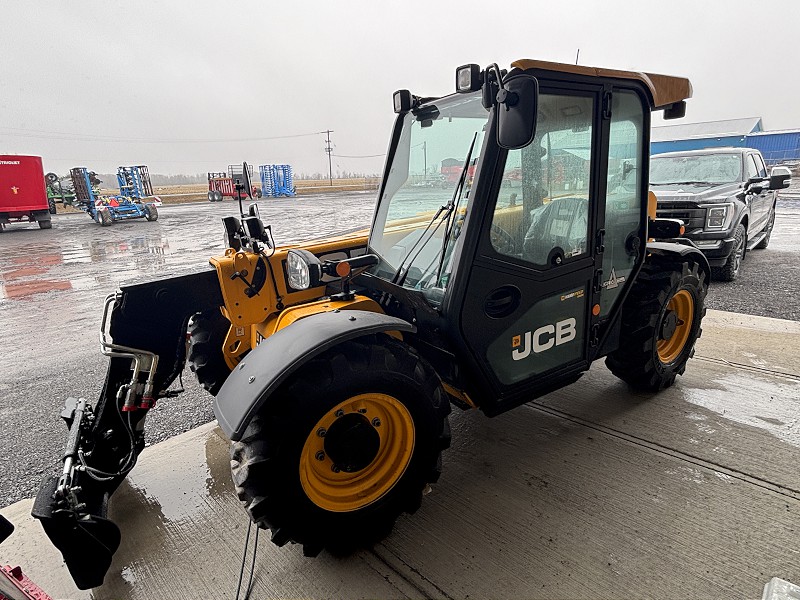 2026 JCB 525-60 AGRI PLUS TELEHANDLER