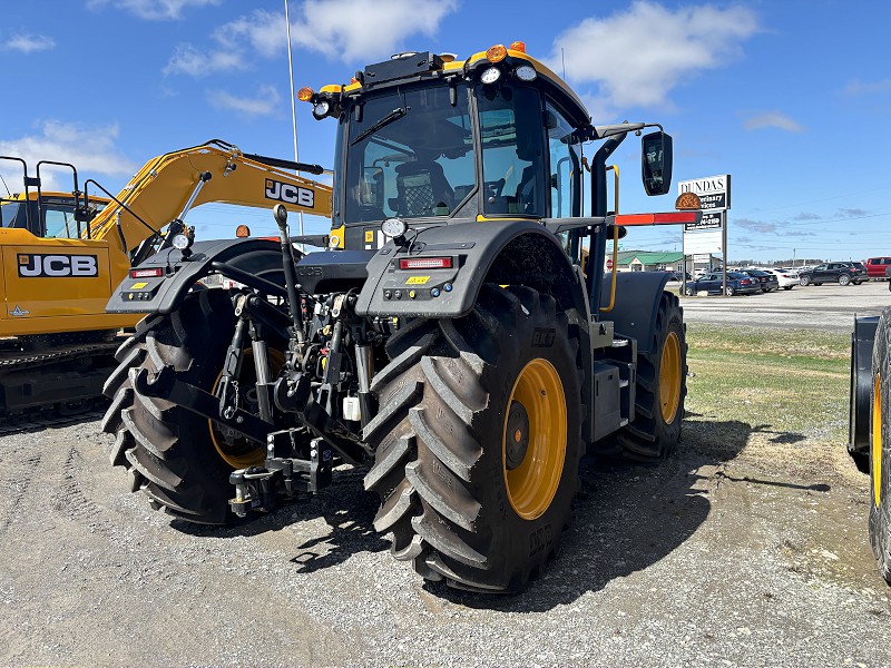 2026 JCB 4220 FASTRAC iCON TRACTOR