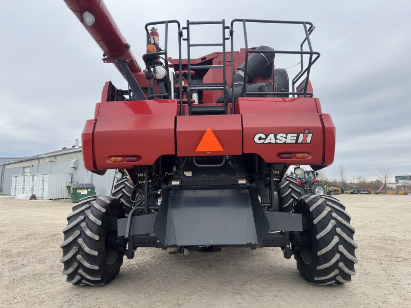 2010 CASE IH 8210 AXIAL FLOW COMBINE