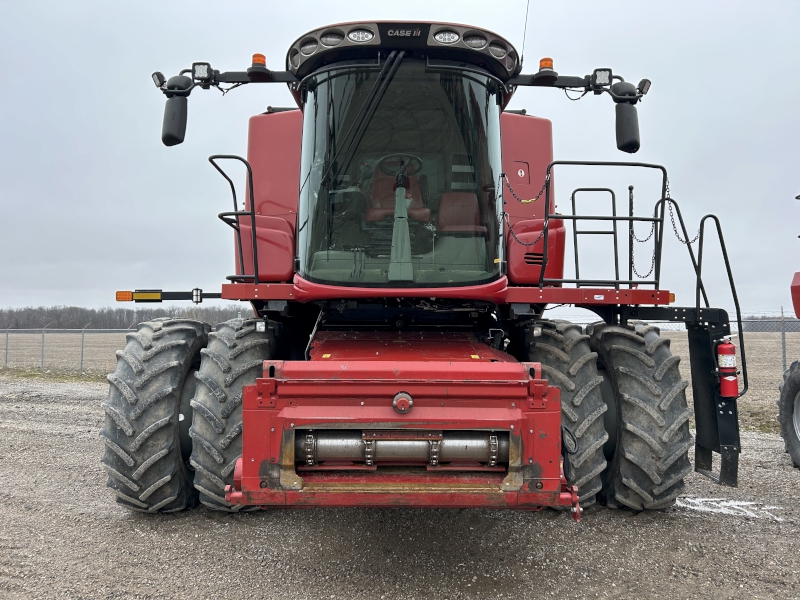 2021 CASE IH 8250 COMBINE