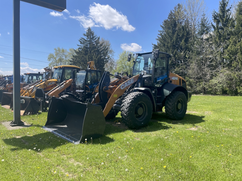 2026 CASE 421G Z-BAR COMPACT WHEEL LOADER