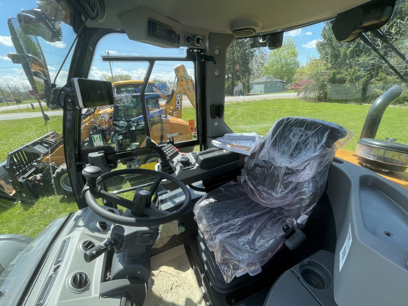2026 CASE 421G Z-BAR COMPACT WHEEL LOADER