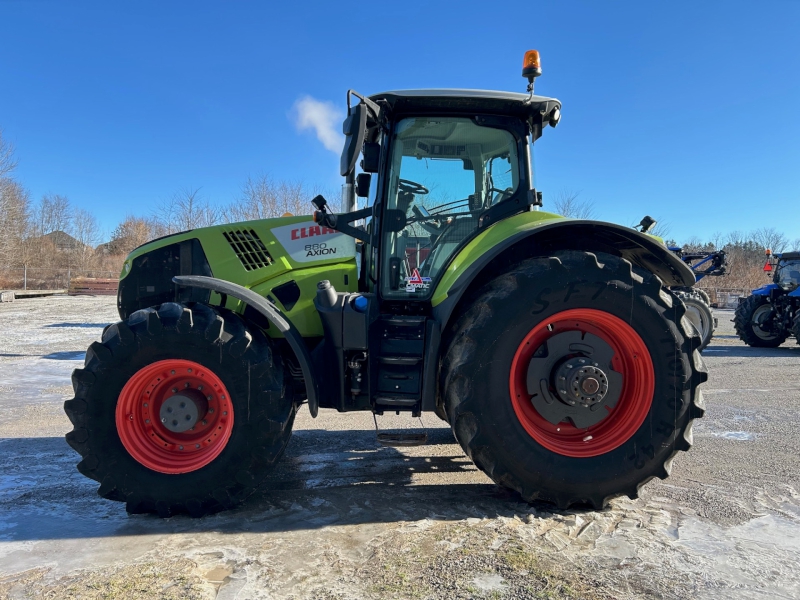 2017 CLAAS AXION 880 TRACTOR