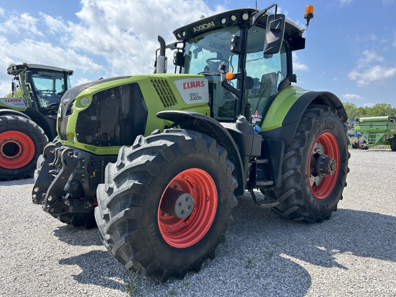 2017 CLAAS AXION 880 TRACTOR