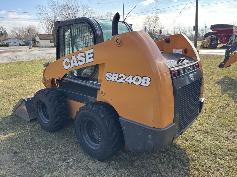 2021 CASE SR240B SKID STEER LOADER