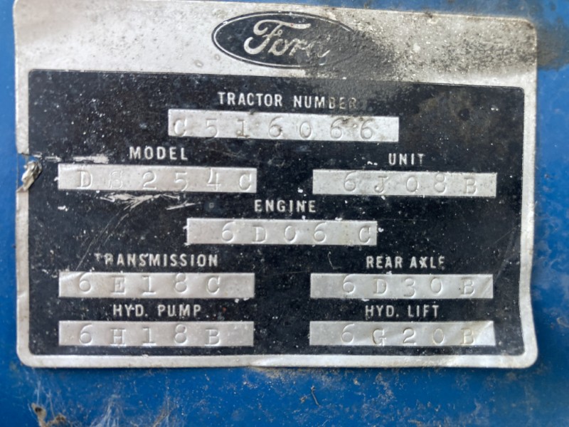 1980 FORD 4600 TRACTOR WITH LOADER