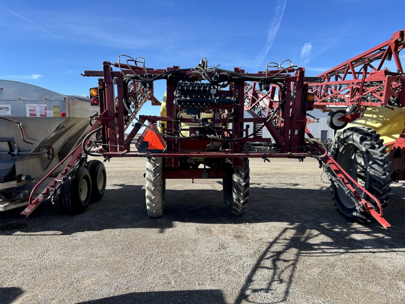 2011 HARDI NAVIGATOR 4000 PULL TYPE SPRAYER