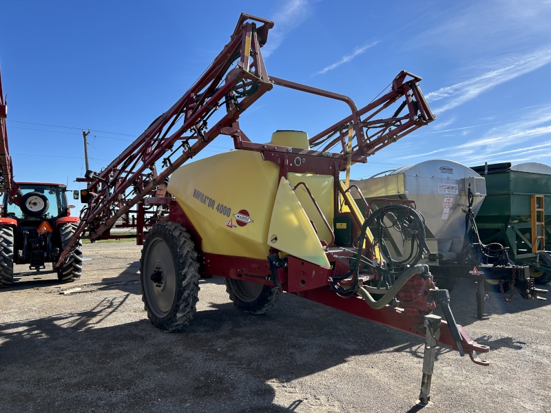 2011 HARDI NAVIGATOR 4000 PULL TYPE SPRAYER