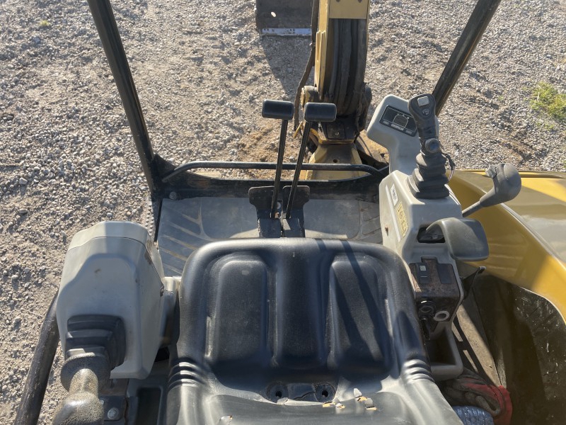2007 CATERPILLAR 302.5C MINI EXCAVATOR