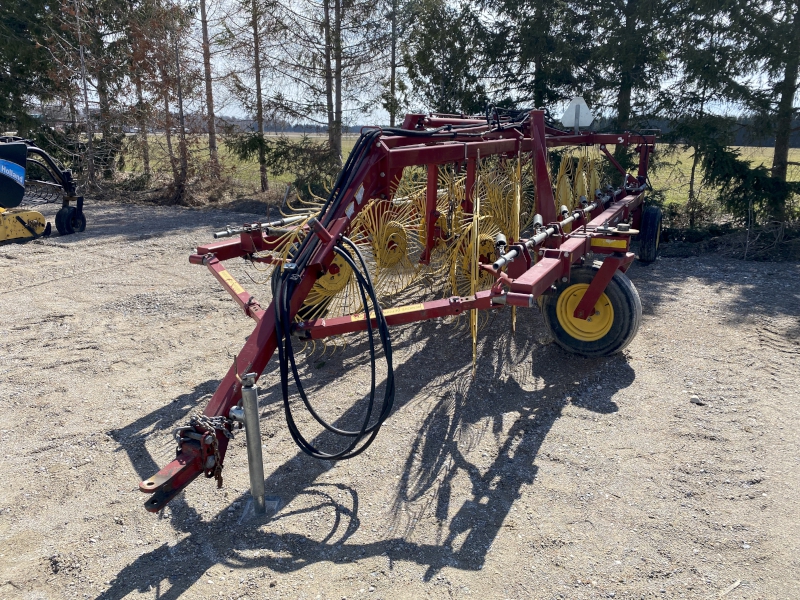 2013 NEW HOLLAND HR154 TRAILING WHEEL RAKE