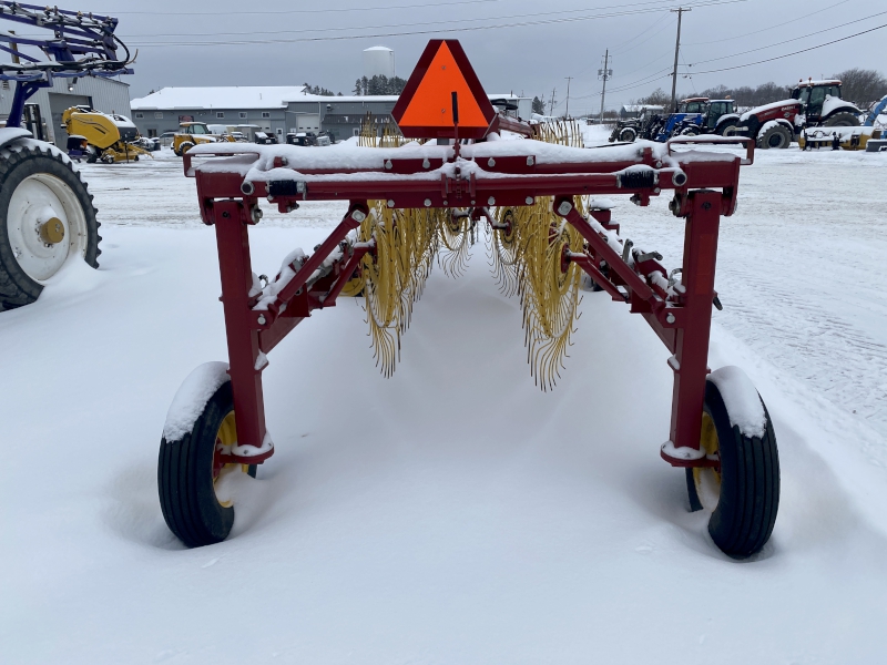 2013 NEW HOLLAND HR154 TRAILING WHEEL RAKE
