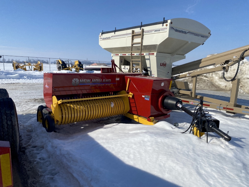 2025 NEW HOLLAND HAYLINER 275 SMALL SQUARE BALER
