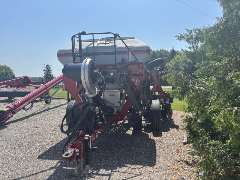 2026 UNVERFERTH RAPTOR 2130MT 8 ROW STRIP TILL(DRY FERTILIZER)