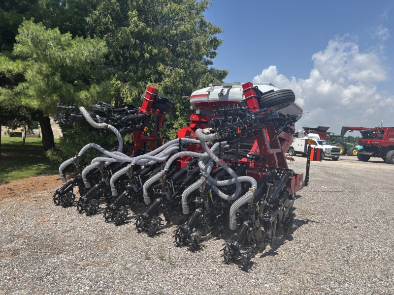 2026 UNVERFERTH RAPTOR 2130MT 8 ROW STRIP TILL(DRY FERTILIZER)